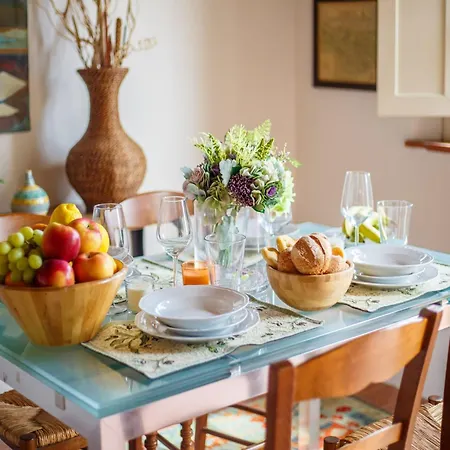 In Tuscany With Stunning Valley Views * San Gennaro (Lucca)